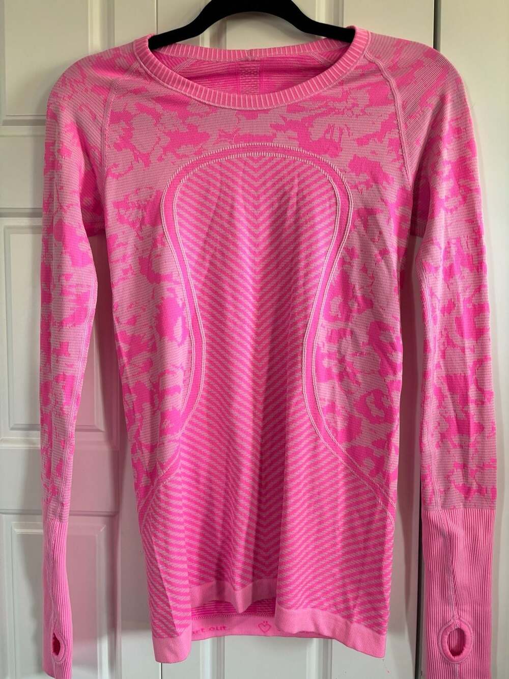 Lululemon Swiftly Tech Long Sleeve Shirt Pink Camo